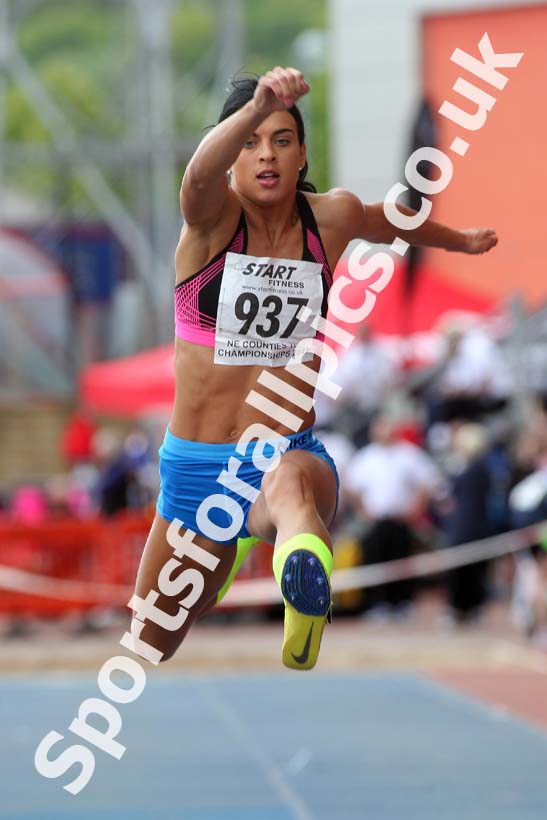 Womens senior triple jump, North Eastern Champs, Gateshead Stadium. Photo: David T. Hewitson/Sports for All Pics